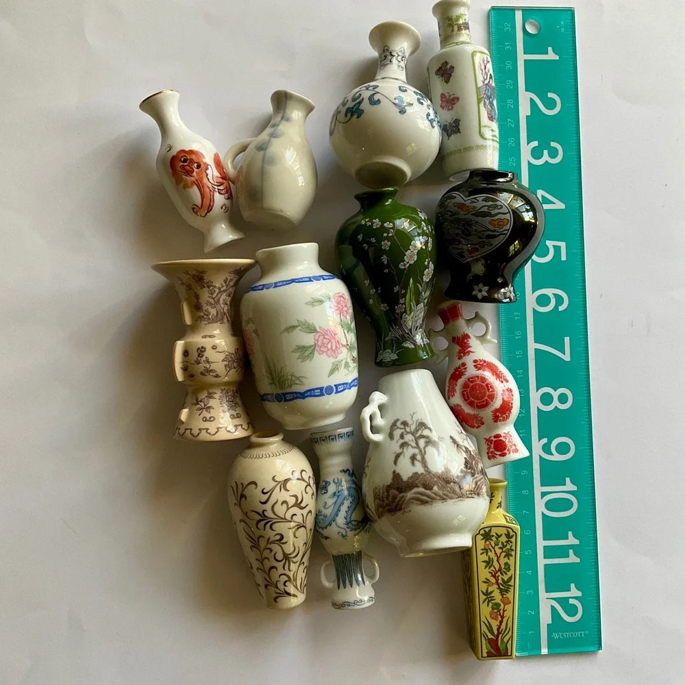 13pc VTG Franklin Mint Treasures of Imperial Dynasties Japan Mini Porcelain Vase